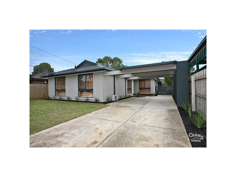 11 Sturdee Street, Seaford VIC 3198