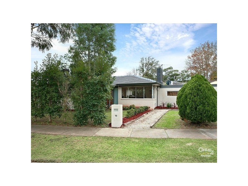 10 Frallon Crescent, Frankston VIC 3199