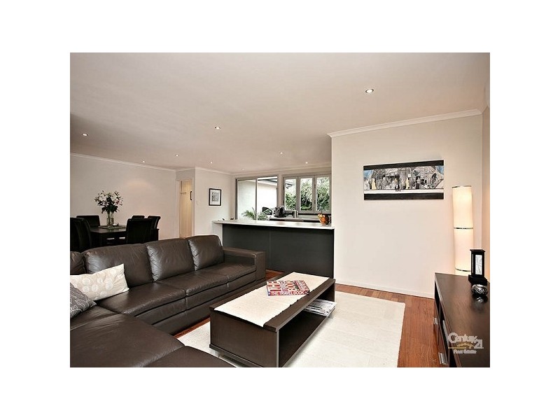 10 Frallon Crescent, Frankston VIC 3199