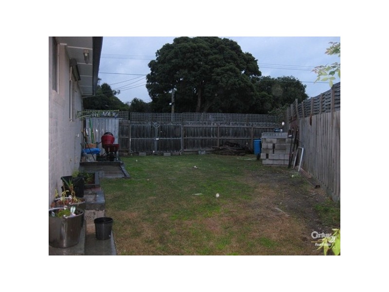 10 Frallon Crescent, Frankston VIC 3199