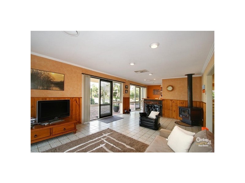 12 Nanda Court, Patterson Lakes VIC 3197