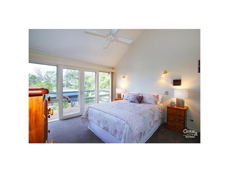 12 Nanda Court, Patterson Lakes VIC 3197