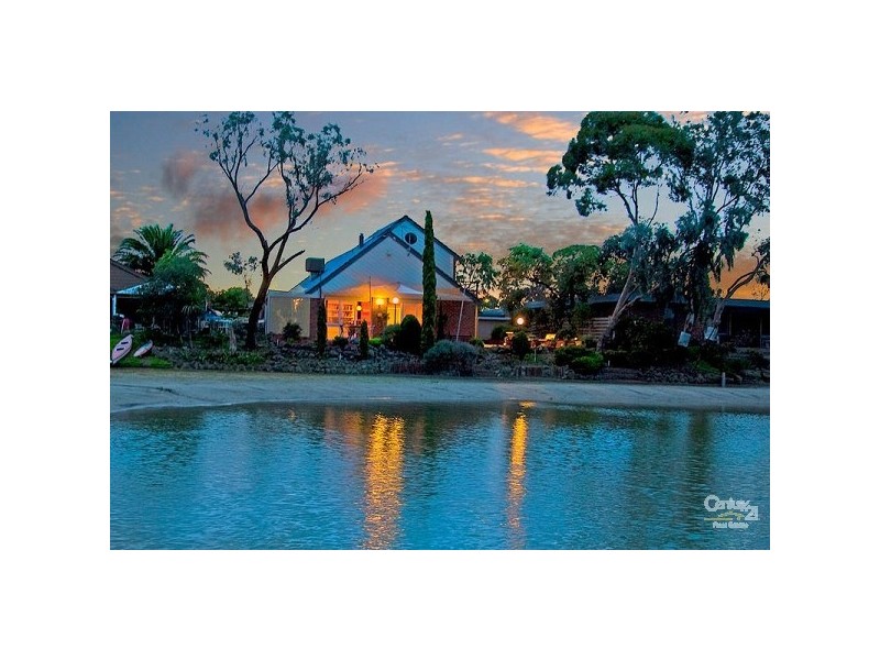 12 Nanda Court, Patterson Lakes VIC 3197