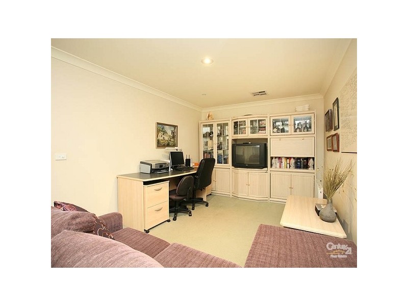 18 North Shore Drive, Patterson Lakes VIC 3197