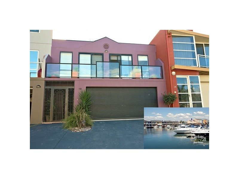 18 North Shore Drive, Patterson Lakes VIC 3197