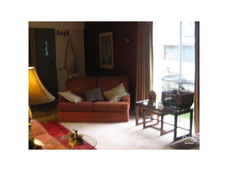 8 Rustic Dve, Bangholme VIC 3175