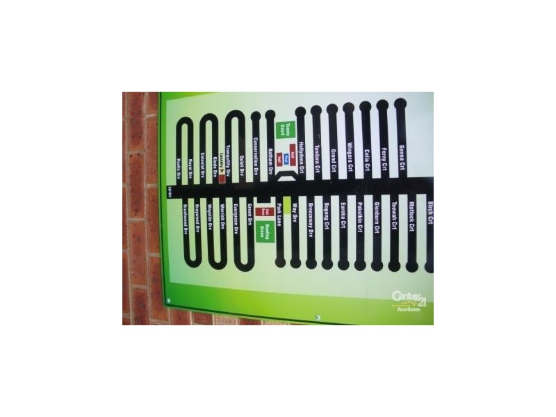 8 Rustic Dve, Bangholme VIC 3175