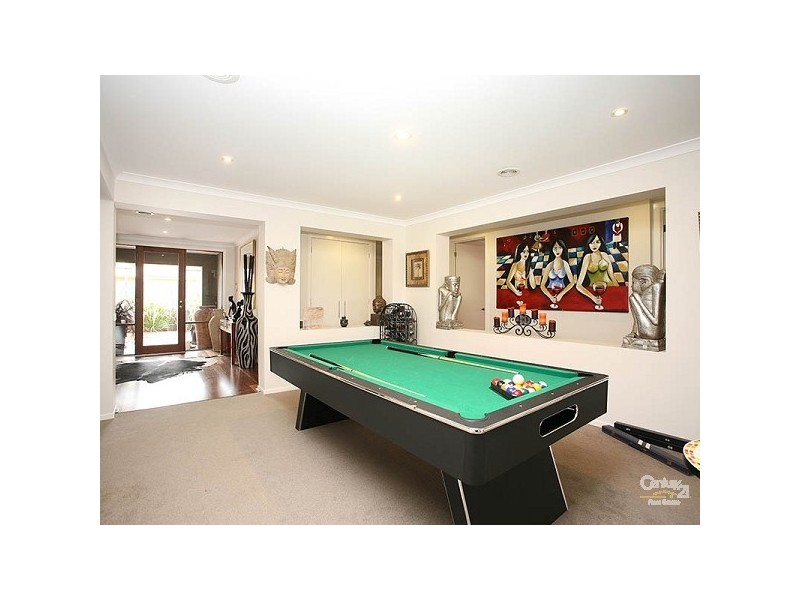 18 Quarterdeck Road, Sandhurst VIC 3977