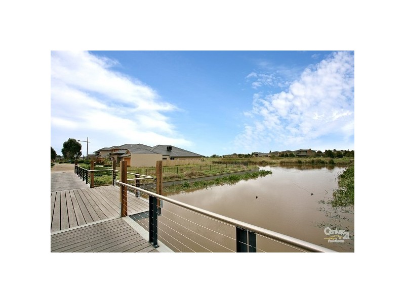 18 Quarterdeck Road, Sandhurst VIC 3977