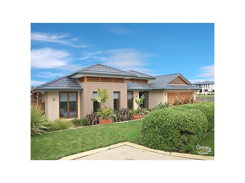 18 Quarterdeck Road, Sandhurst VIC 3977