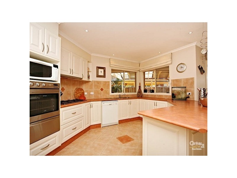 13 Carpentaria Court, Aspendale Gardens VIC 3195