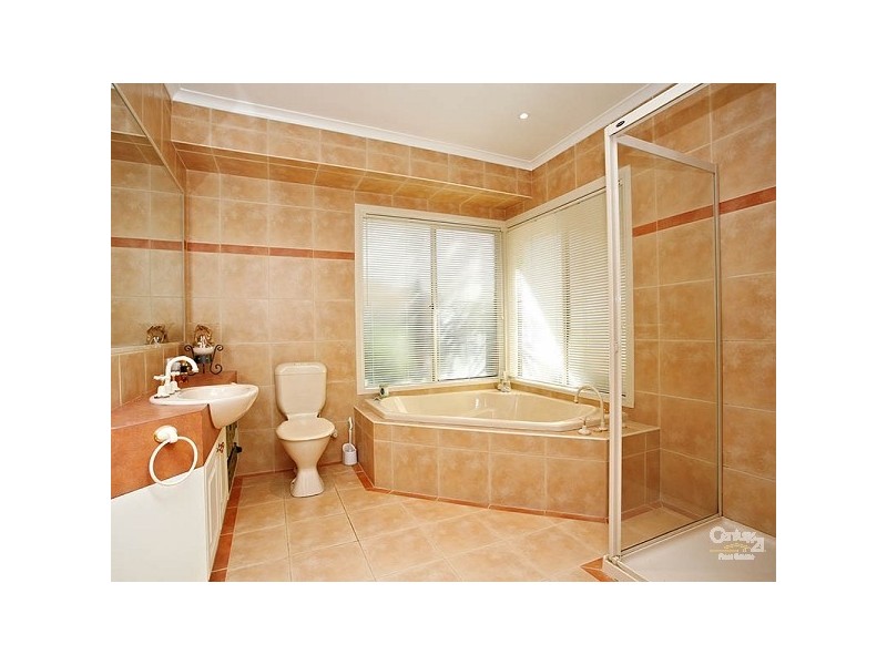 13 Carpentaria Court, Aspendale Gardens VIC 3195