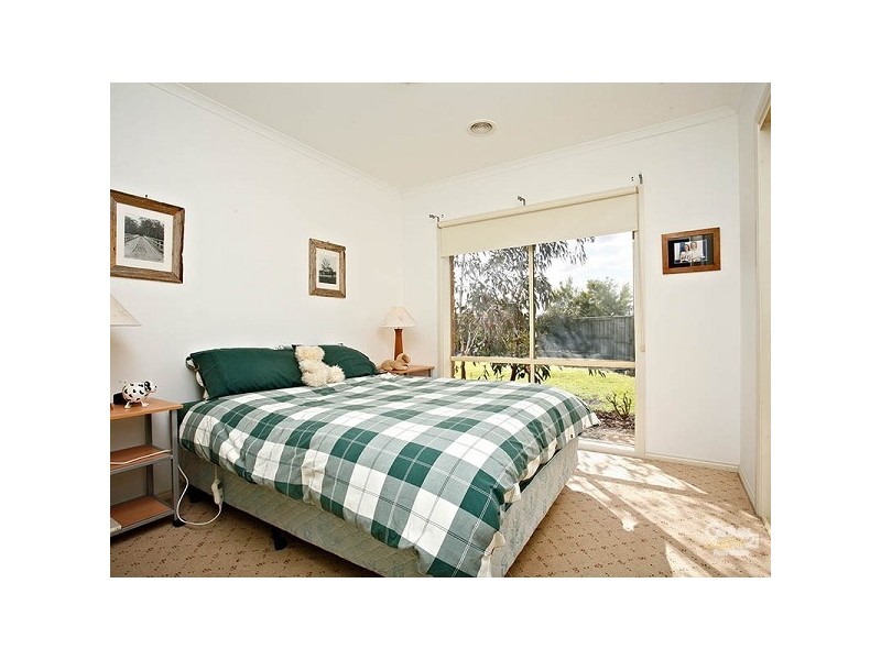 13 Carpentaria Court, Aspendale Gardens VIC 3195