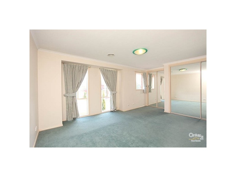 65 Harbour Dve, Patterson Lakes VIC 3197