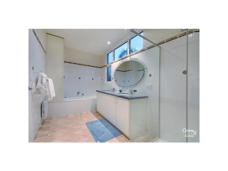 9 Admirals Quay, Patterson Lakes VIC 3197