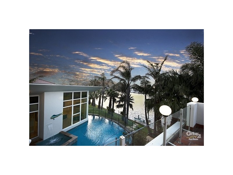 9 Admirals Quay, Patterson Lakes VIC 3197