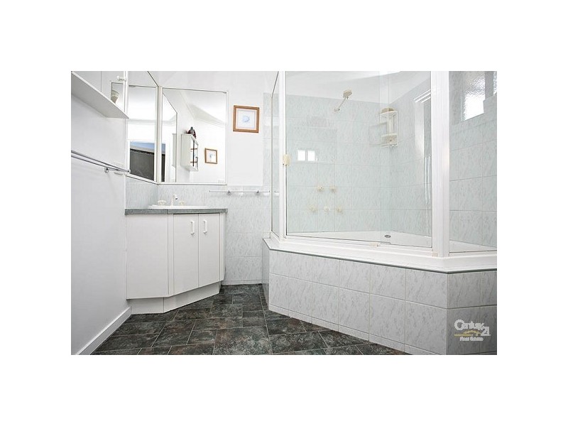 19 Waterdale Place, Aspendale Gardens VIC 3195