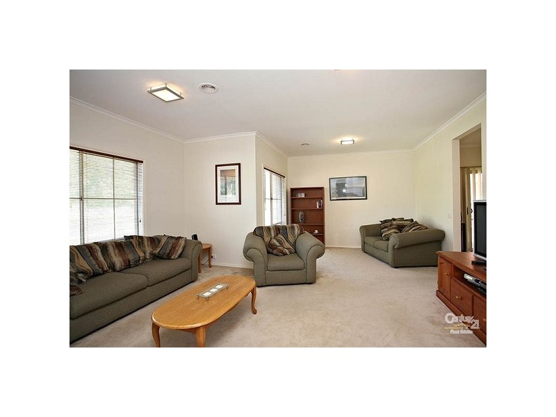 46 Pacific Dve, Aspendale Gardens VIC 3195