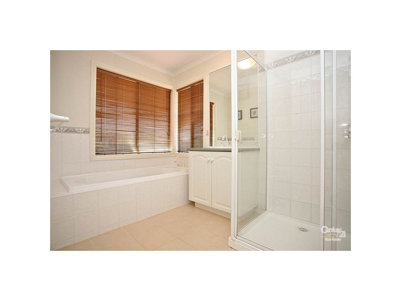 46 Pacific Dve, Aspendale Gardens VIC 3195