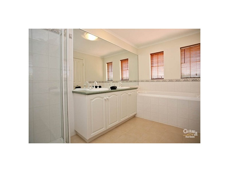 46 Pacific Dve, Aspendale Gardens VIC 3195