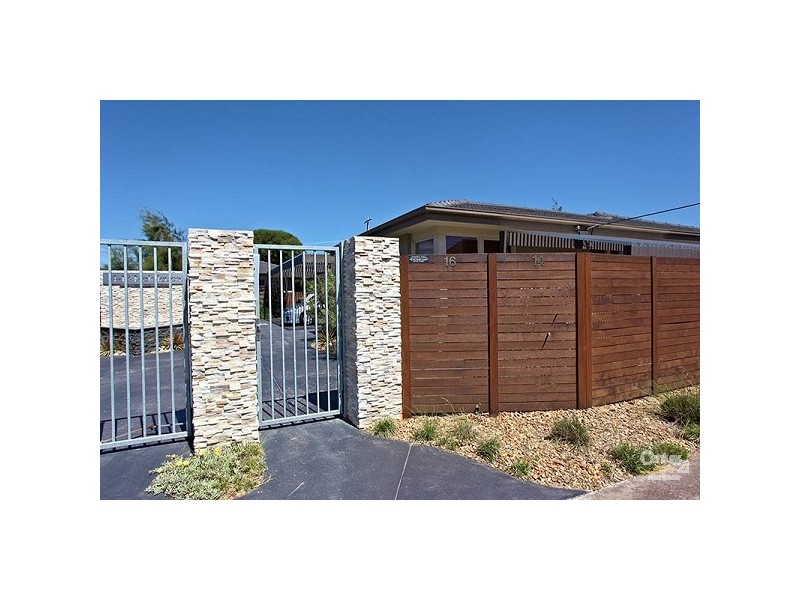 2/14-16 Melaleuca Drive, Carrum VIC 3197