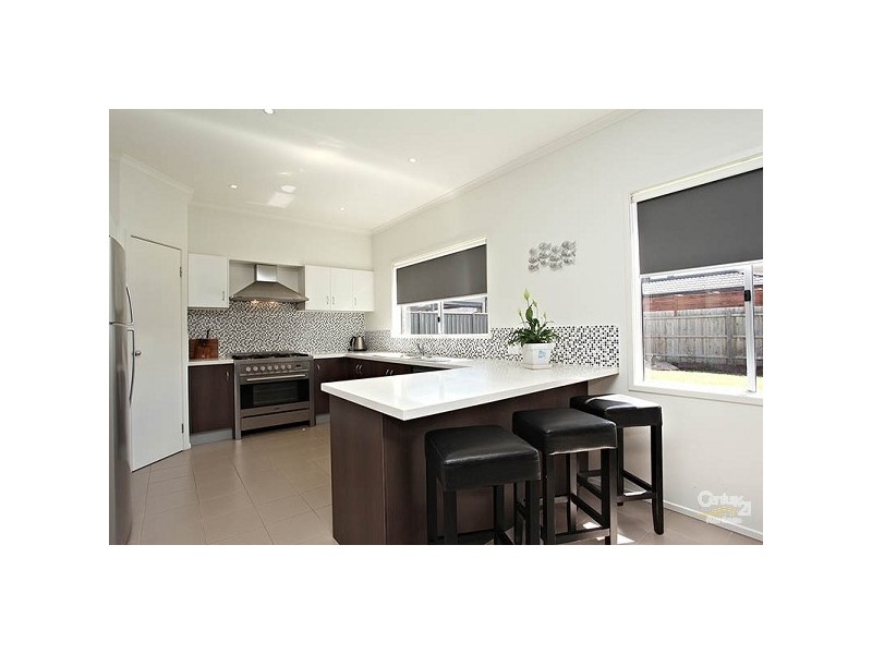 11 Webster Dve, Patterson Lakes VIC 3197