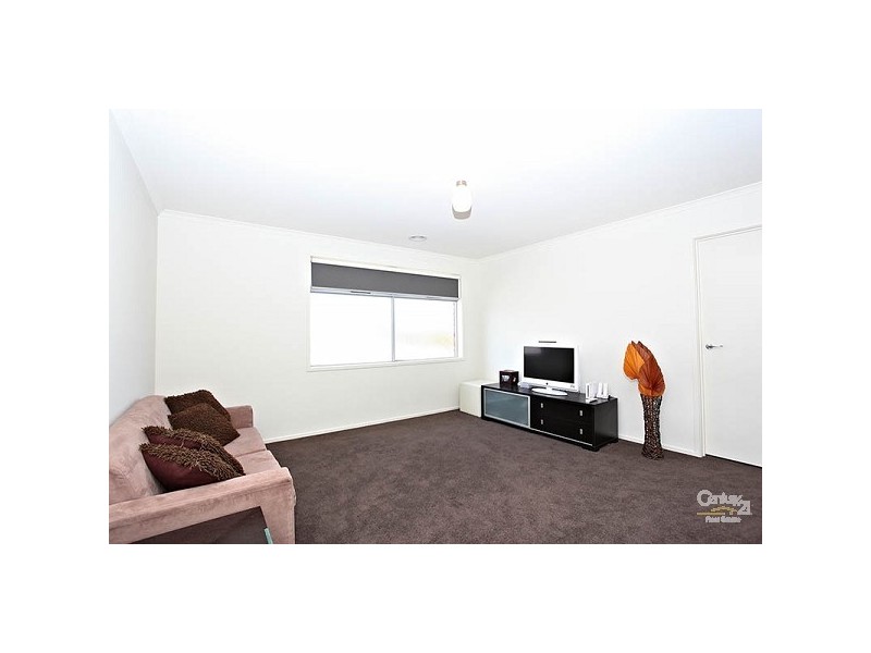 11 Webster Dve, Patterson Lakes VIC 3197