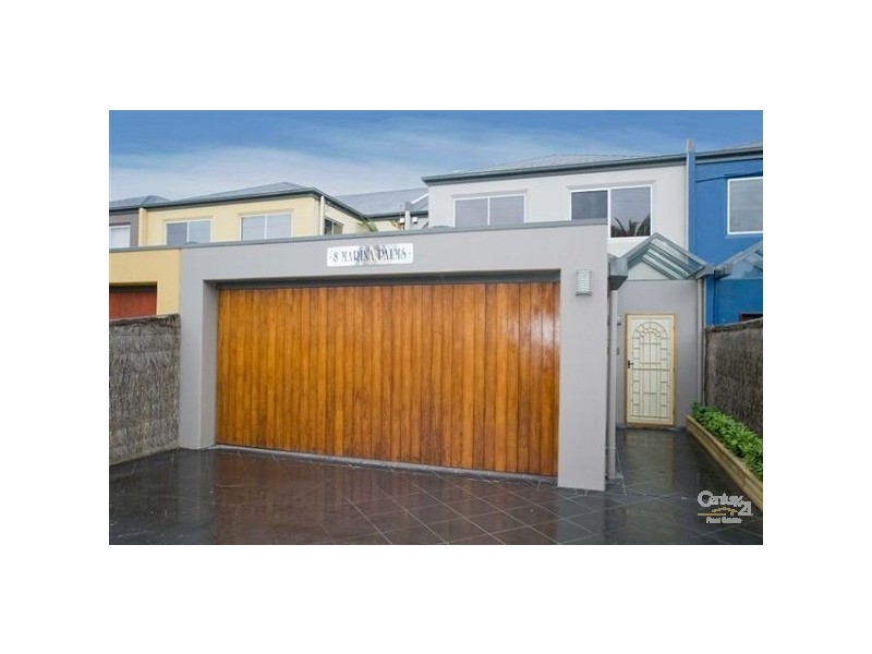 8 Marina Palms, Patterson Lakes VIC 3197