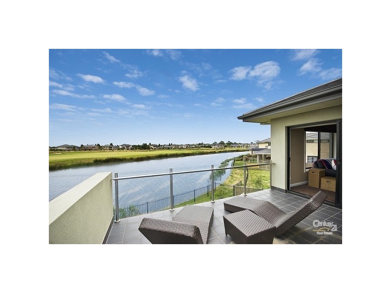 28 Lakeside Dve, Sandhurst VIC 3977