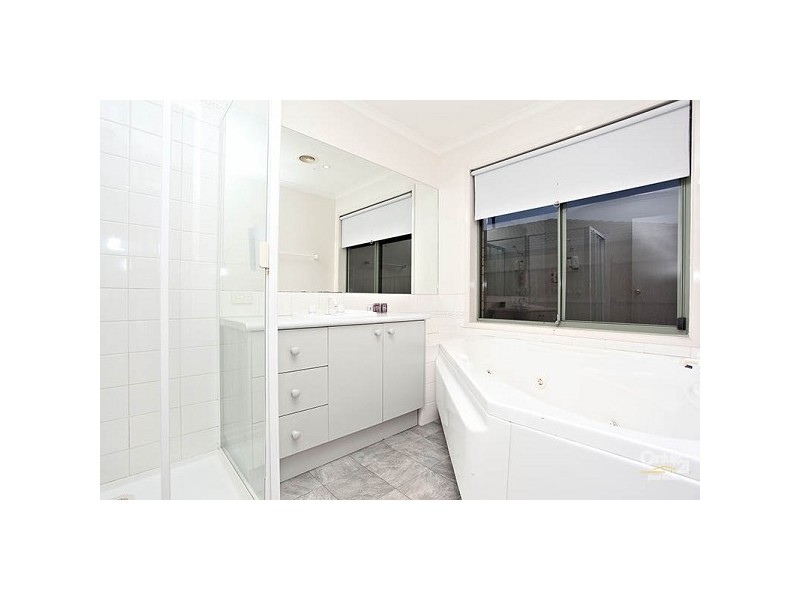 27 Puffin Close, Chelsea Heights VIC 3196