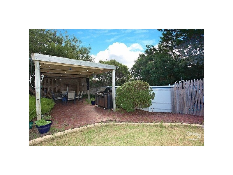 121 Gladesville Blvd, Patterson Lakes VIC 3197