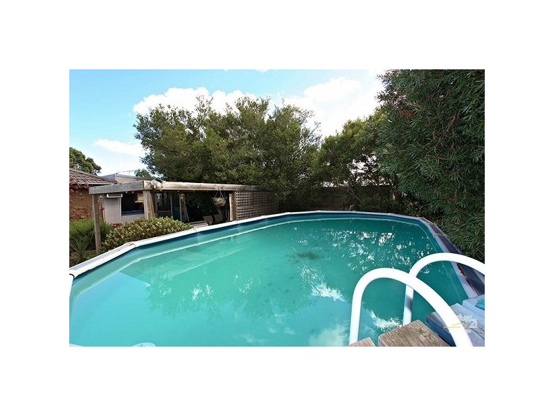 121 Gladesville Blvd, Patterson Lakes VIC 3197