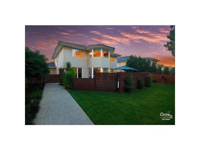 13 Commonwealth Tce, Sandhurst VIC 3977