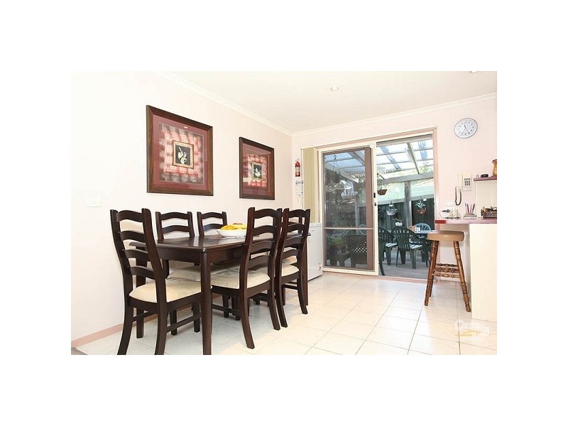 225 Hall Road, Skye VIC 3977