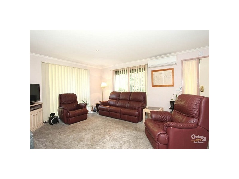 225 Hall Road, Skye VIC 3977