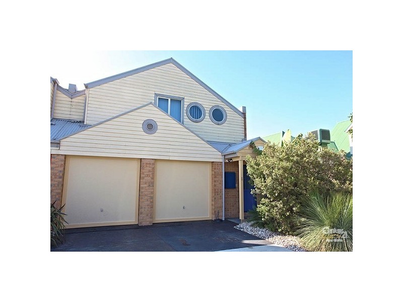 26 Tiller Lane, Patterson Lakes VIC 3197