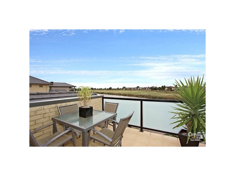 28 Quarterdeck Road, Sandhurst VIC 3977