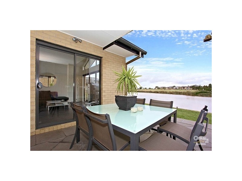 28 Quarterdeck Road, Sandhurst VIC 3977