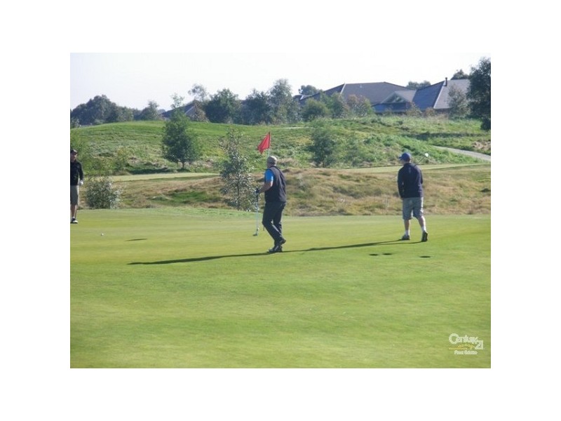 1617 Killara Crt, Sandhurst VIC 3977