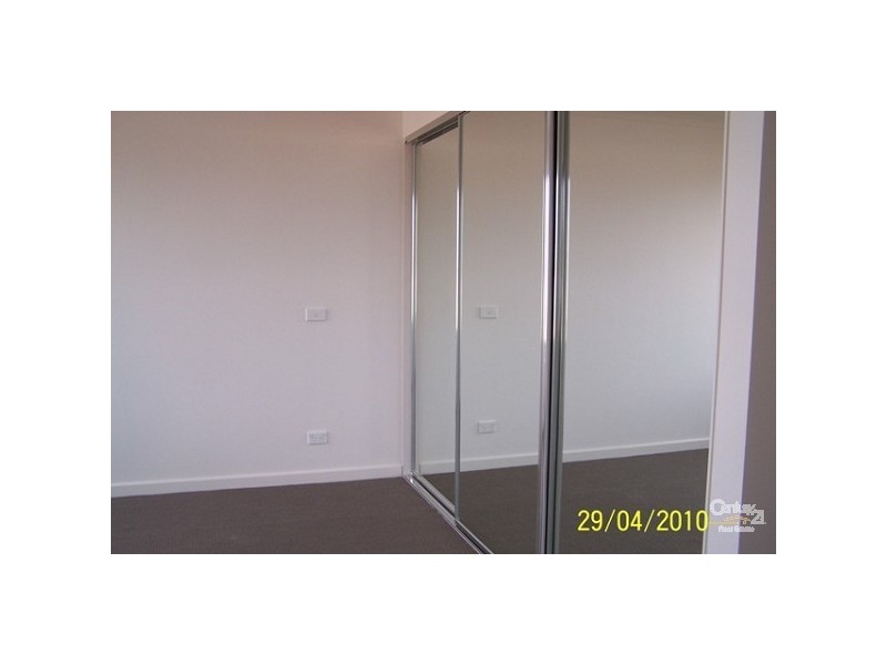 27 Edgbaston Way, Mulgrave VIC 3170