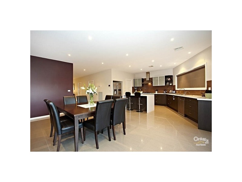 24 Riverside West, Patterson Lakes VIC 3197