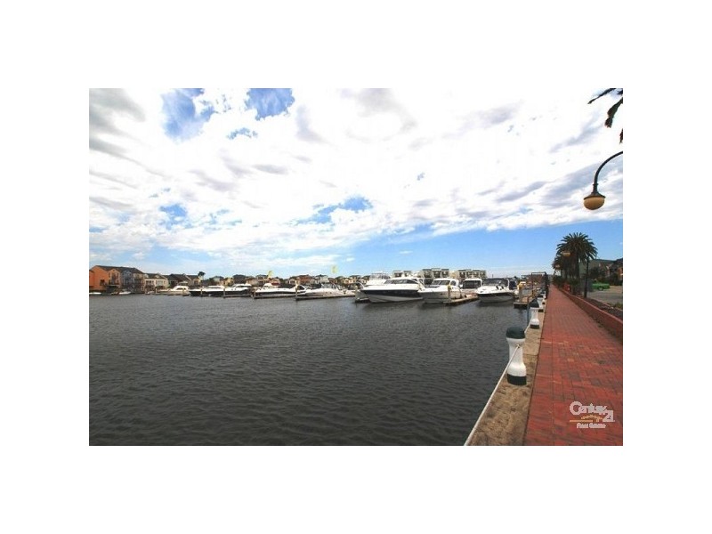 72 North Shore Drive, Patterson Lakes VIC 3197