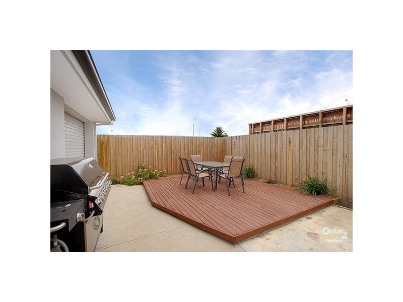 15 Wetlands Drive, Patterson Lakes VIC 3197