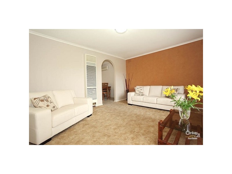 25 Lombard Way, Seaford VIC 3198