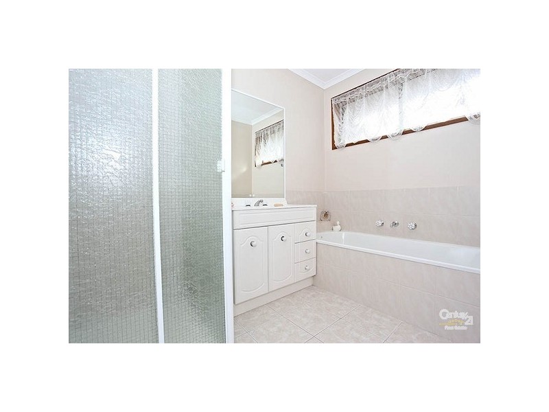 1/27 Swan Walk, Chelsea VIC 3196