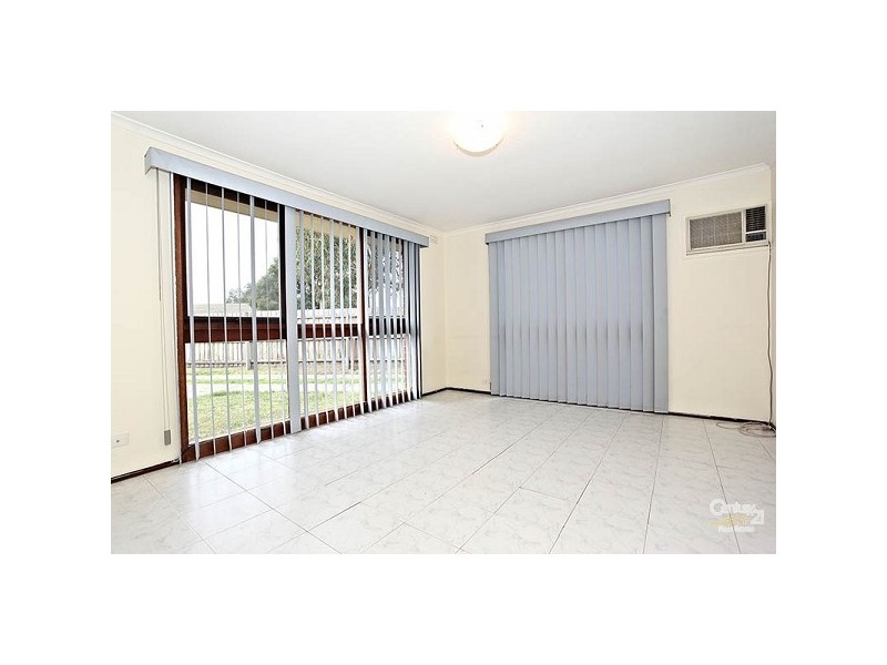 8 Adelong Court, Patterson Lakes VIC 3197