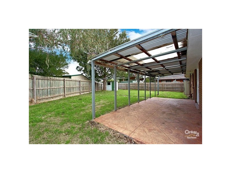 8 Adelong Court, Patterson Lakes VIC 3197