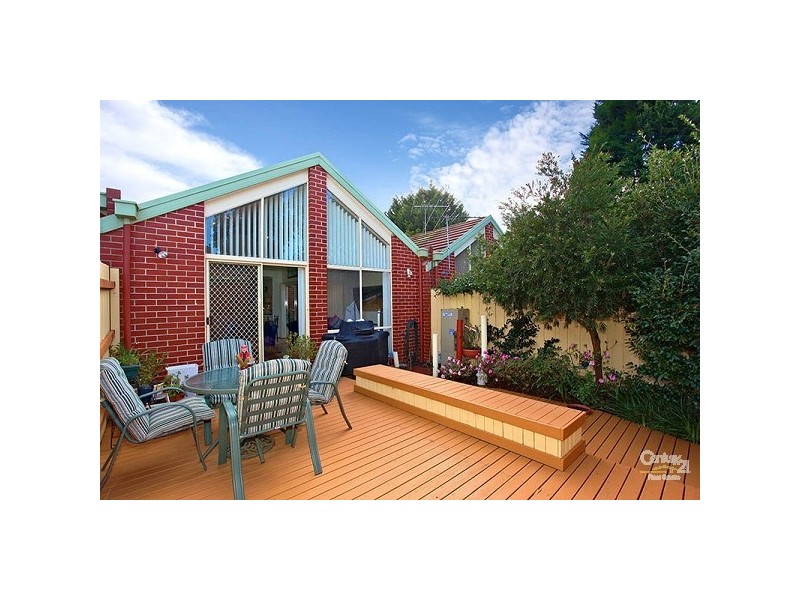 120 Railway Parade, Seaford VIC 3198