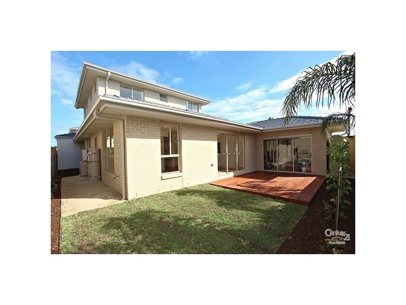 2/81 McLeod Road, Carrum VIC 3197