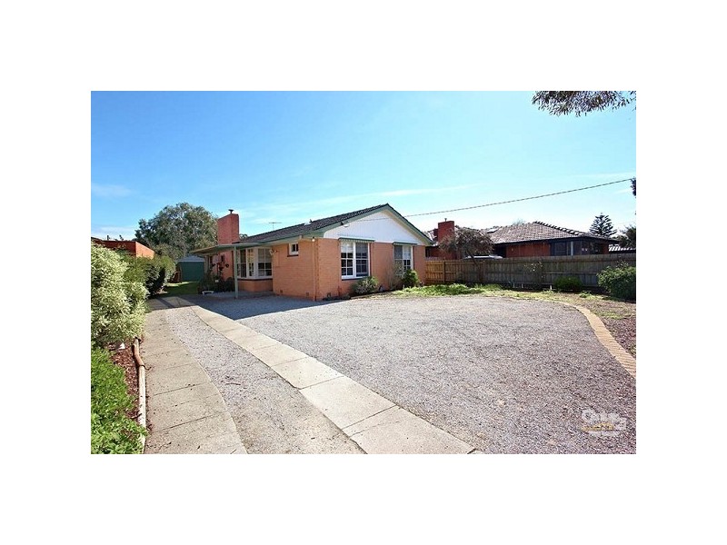 73 Park Street, Seaford VIC 3198